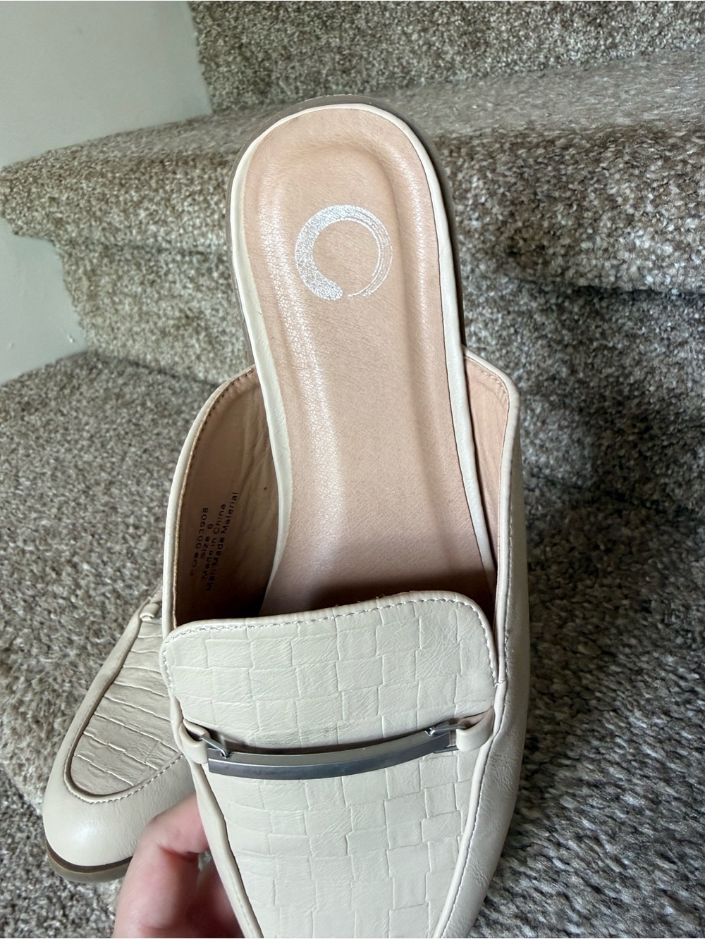Cream Croc-Texture Slip-On Mules (6) - Picture 3 of 6